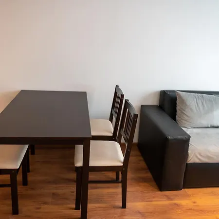 Apartamento Sunny 1bdr Near Center *