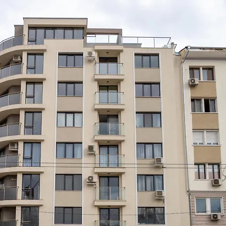 Appartement Sunny 1bdr Near Center